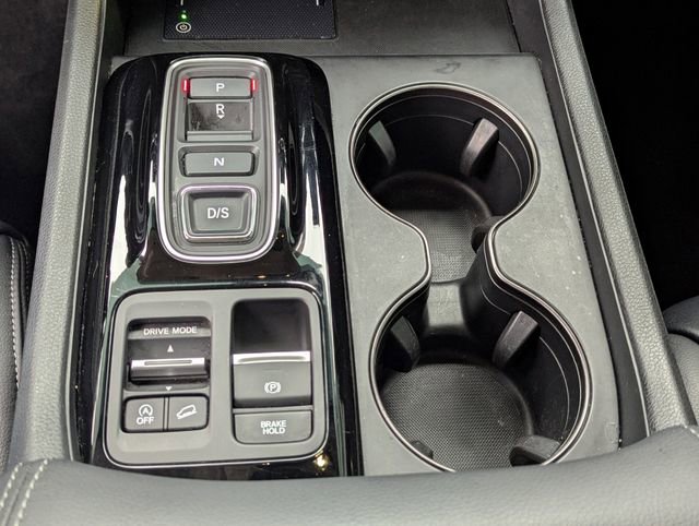 Used 2025 Honda Pilot EX-L image 9