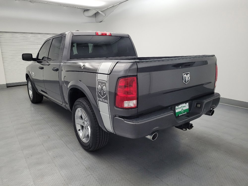 Used 2017 RAM 1500 Express RWD image 5