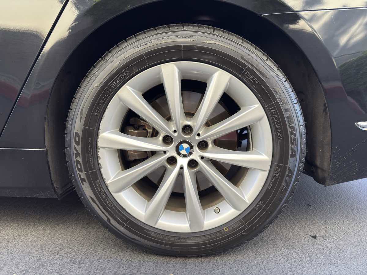 Used 2016 BMW 740i image 16