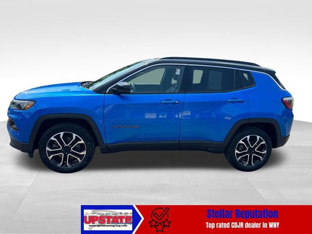 Used 2023 Jeep Compass Limited AWD/4WD image 3