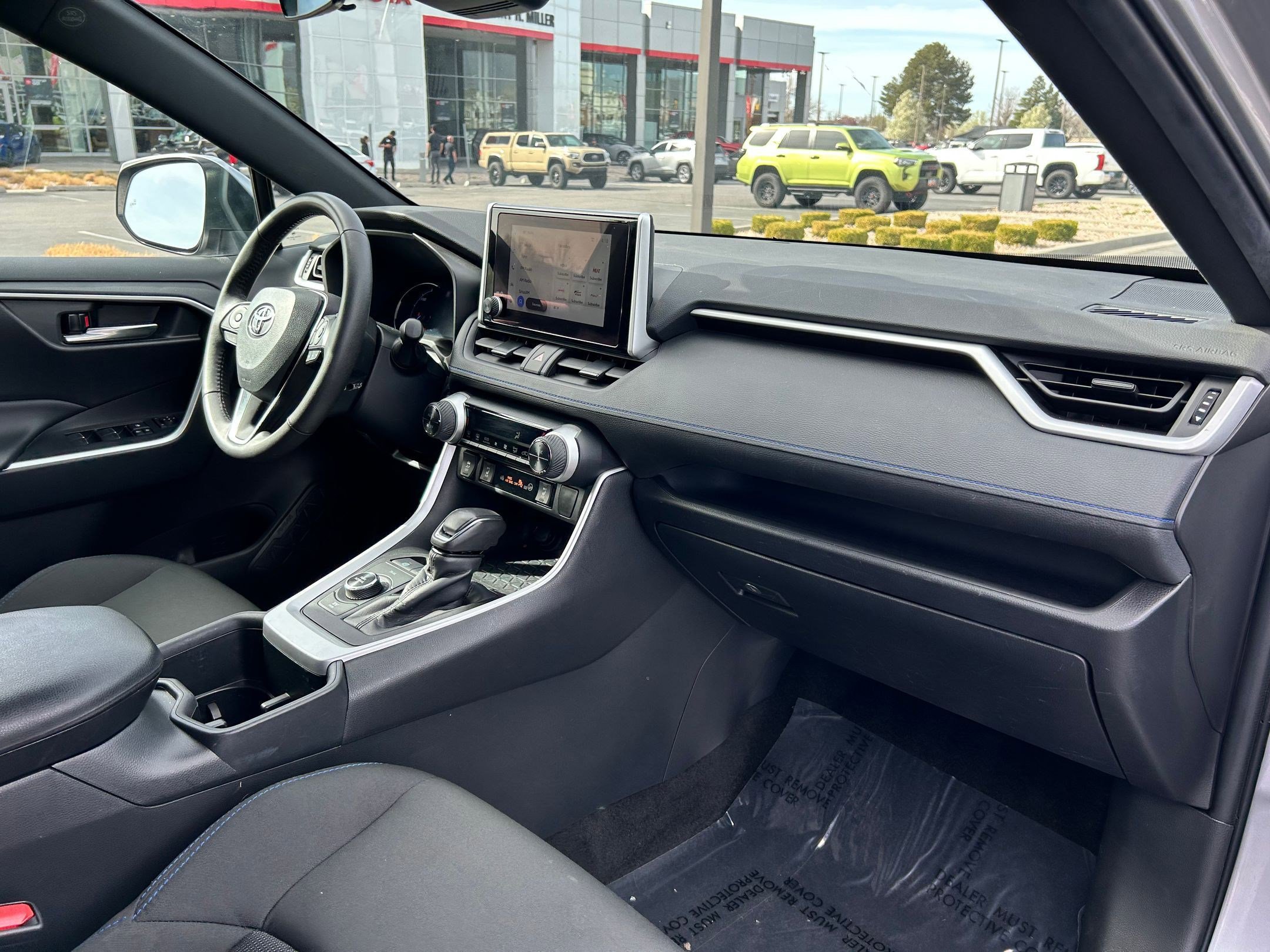 Certified 2024 Toyota RAV4 SE w/ Convenience Package image 27