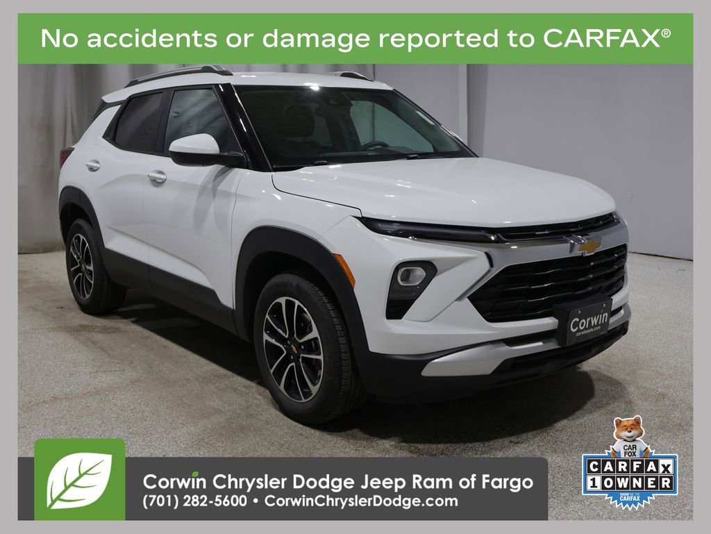 Used 2025 Chevrolet TrailBlazer LT AWD/4WD image 1