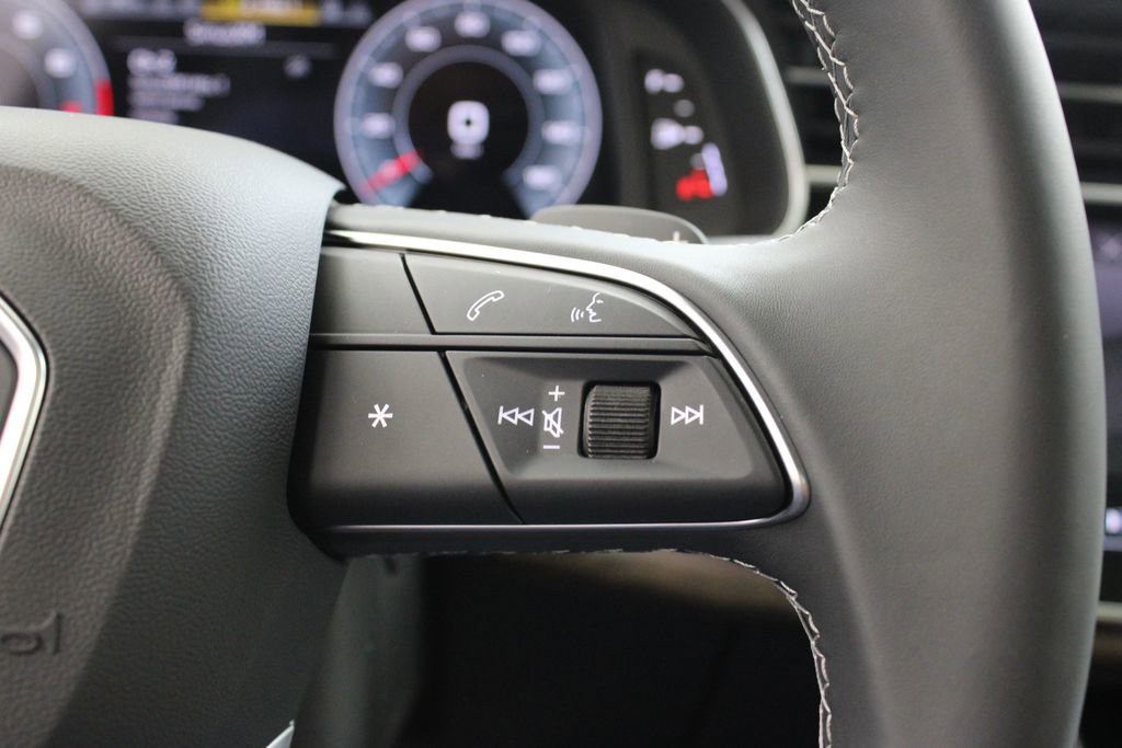 New 2026 Audi Q7 3.0T Premium image 27