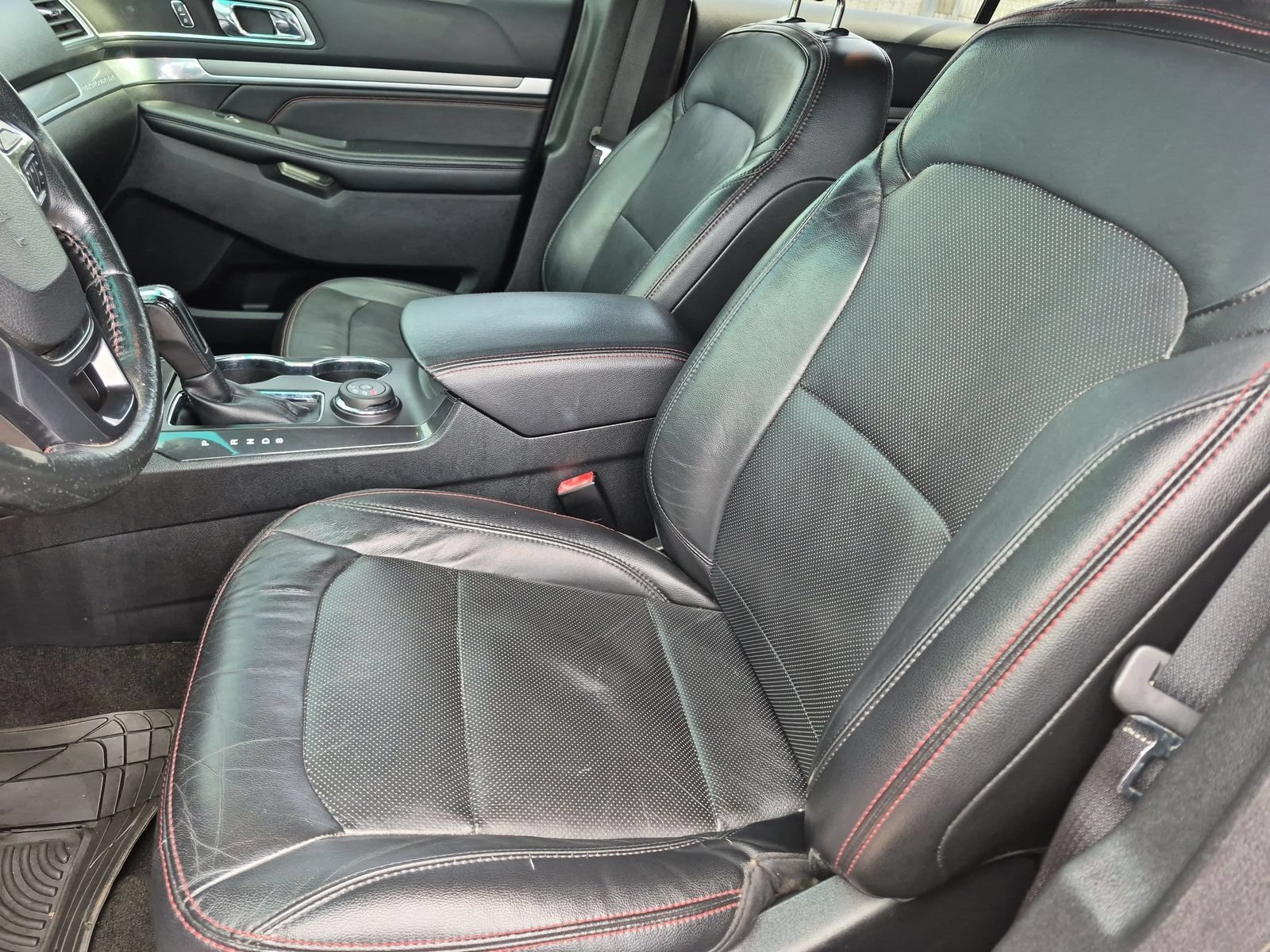 Used 2016 Ford Explorer Sport AWD/4WD image 16