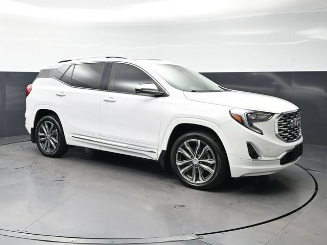 Used 2020 GMC Terrain Denali w/ LPO, Floor Liner Package AWD/4WD video 3
