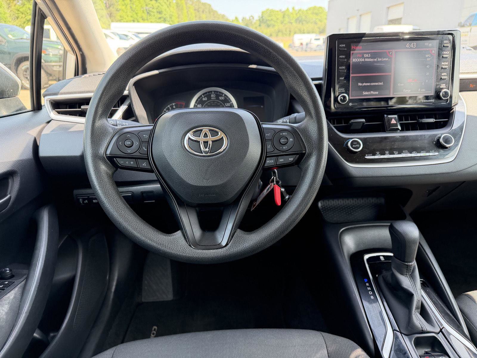 Used 2022 Toyota Corolla LE FWD image 8