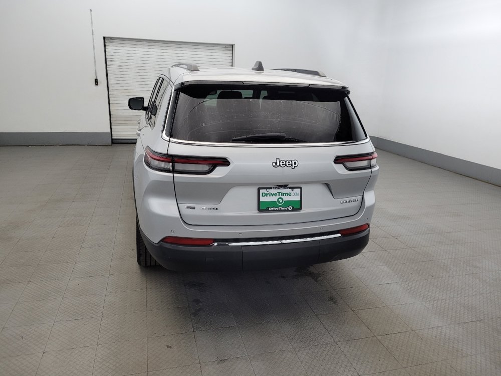 Used 2022 Jeep Grand Cherokee L Limited AWD/4WD image 6