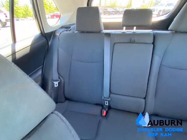 Used 2024 Toyota RAV4 LE AWD/4WD image 19