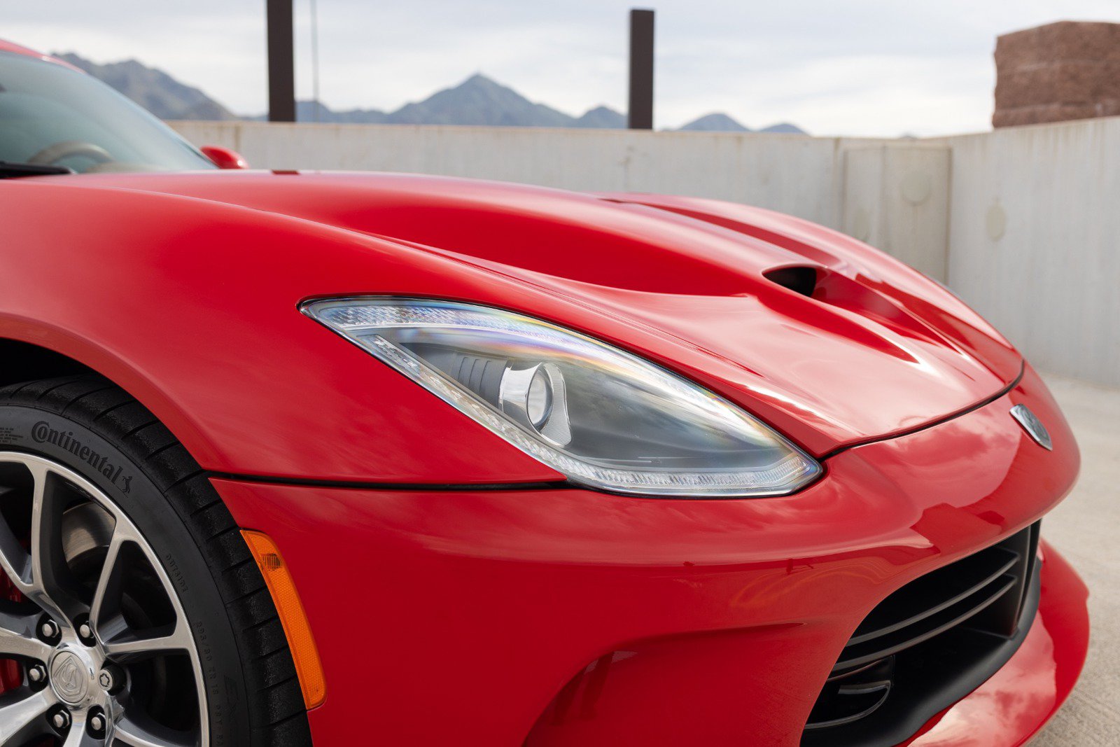 Used 2013 SRT Viper GTS w/ GTS Laguna Interior Pkg RWD image 21
