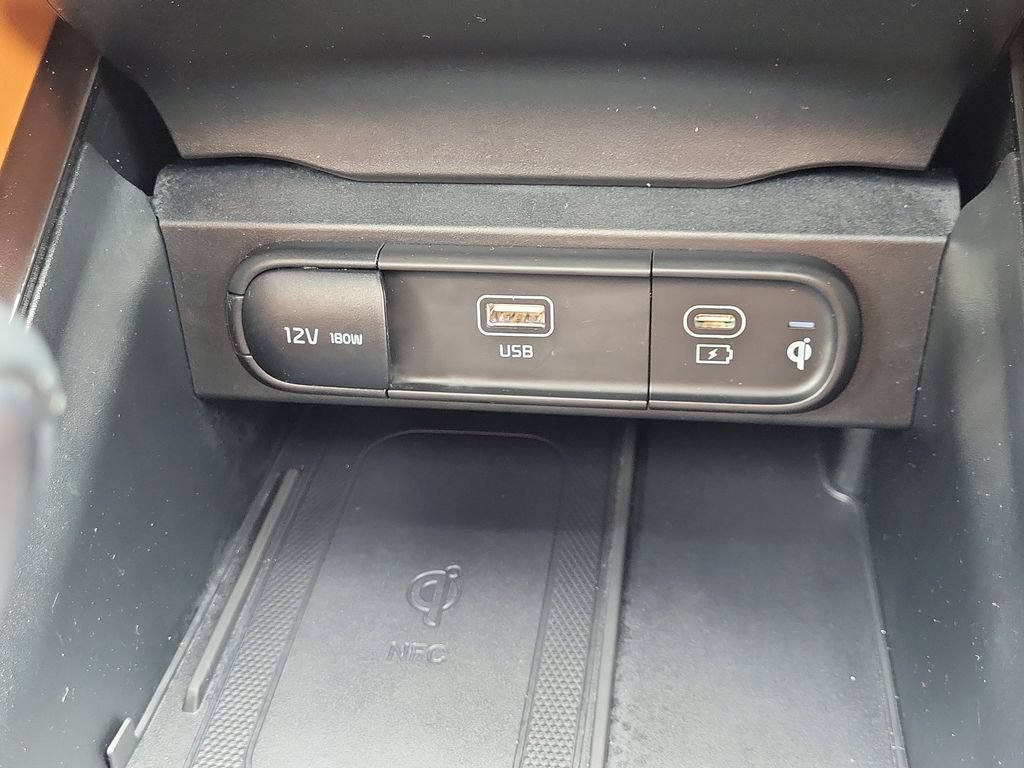 Used 2024 Kia Telluride SX Prestige X-Pro AWD/4WD image 32