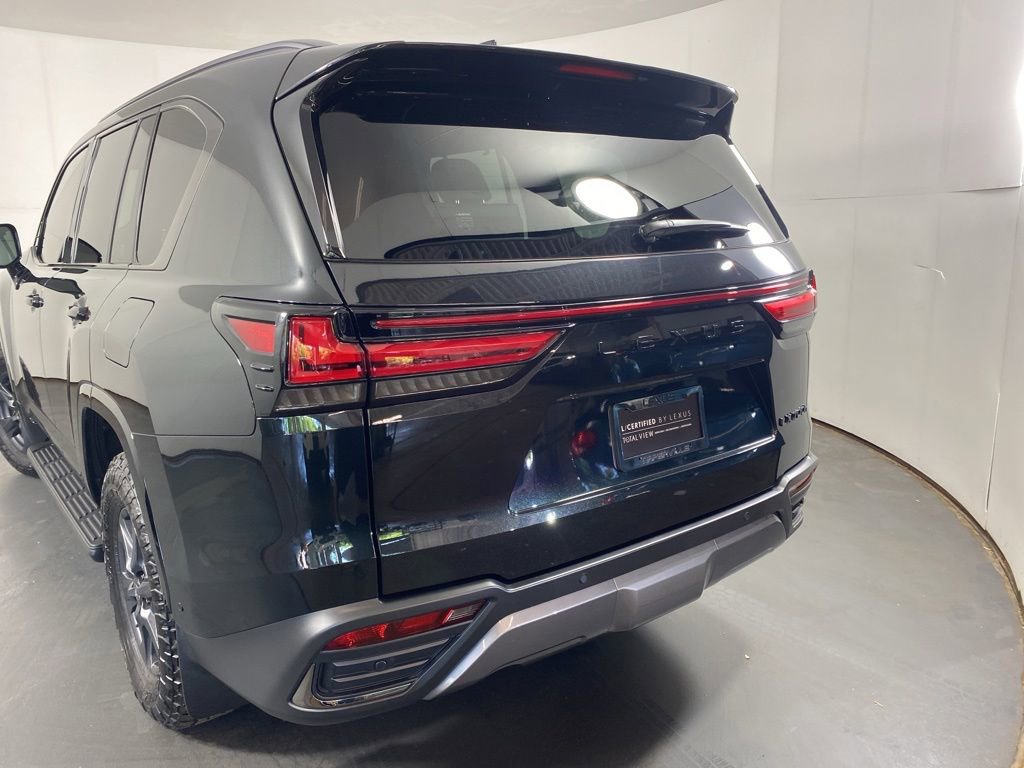 Certified 2025 Lexus LX 700h Overtrail w/ Accessory Package (Z1) AWD/4WD image 9