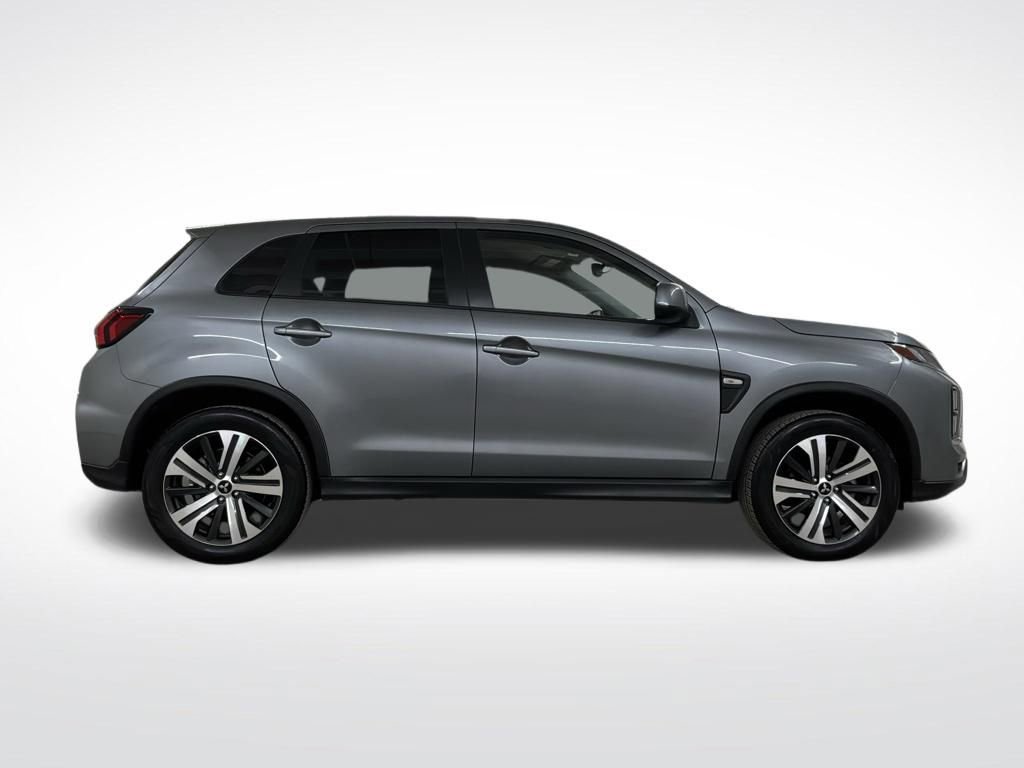 Used 2025 Mitsubishi Outlander Sport ES AWD/4WD image 28