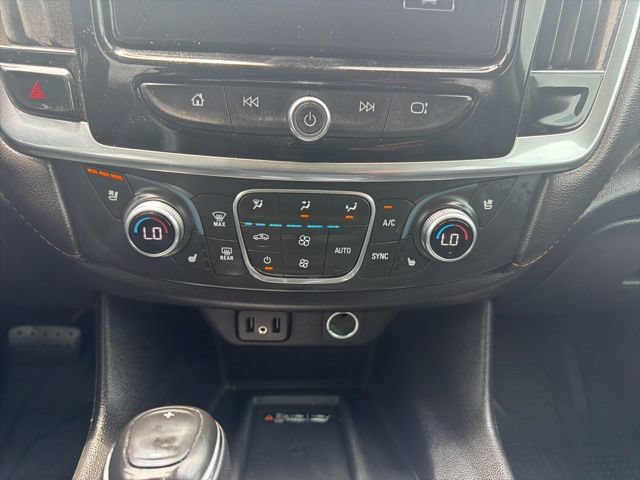 Used 2019 Chevrolet Traverse Premier w/ Redline Edition AWD/4WD image 28