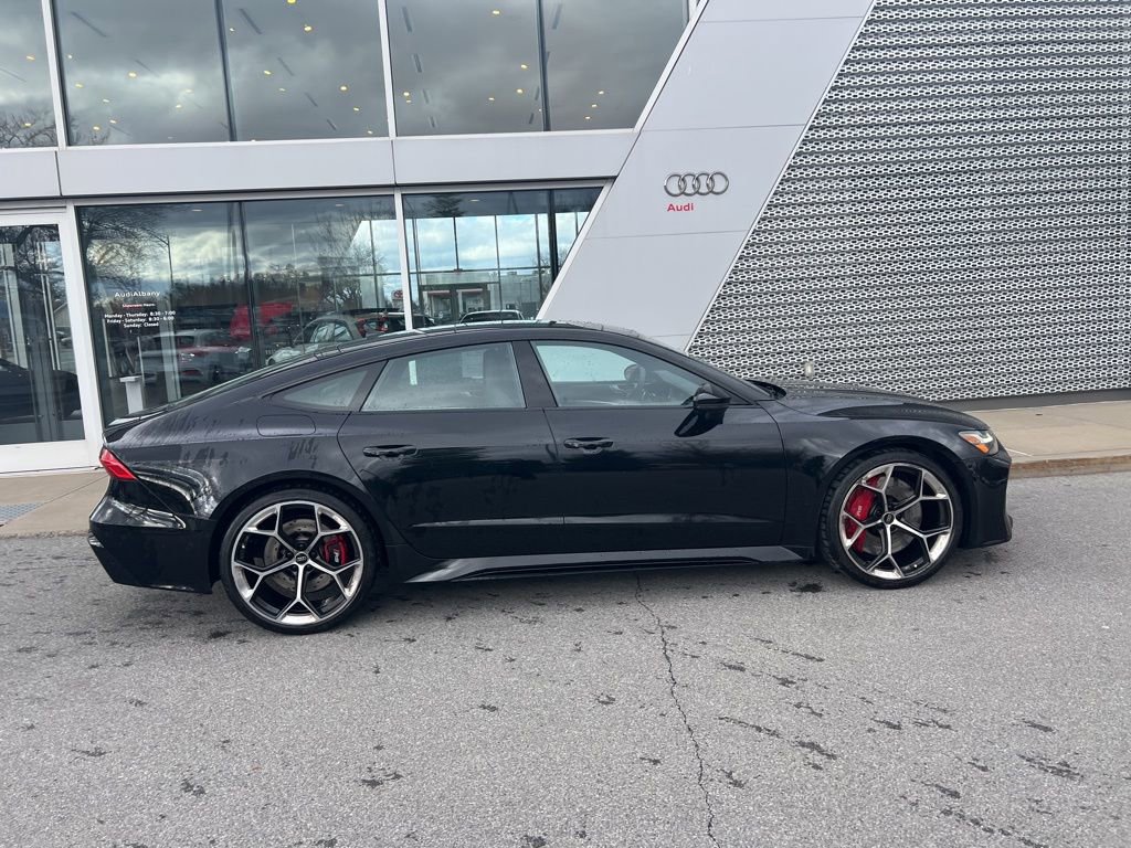 Certified 2024 Audi RS 7 Performance image 17