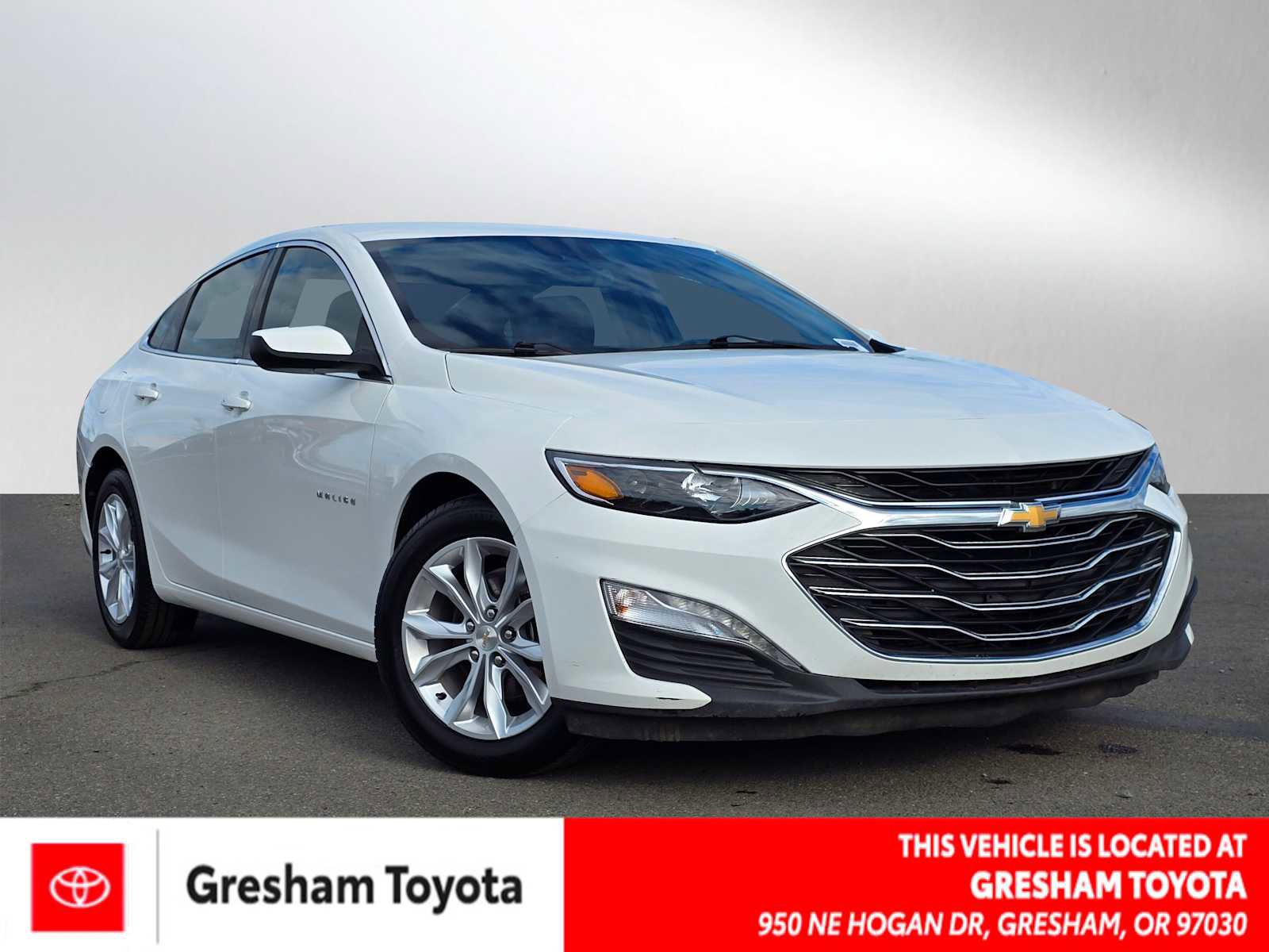 Used 2023 Chevrolet Malibu LT image 1