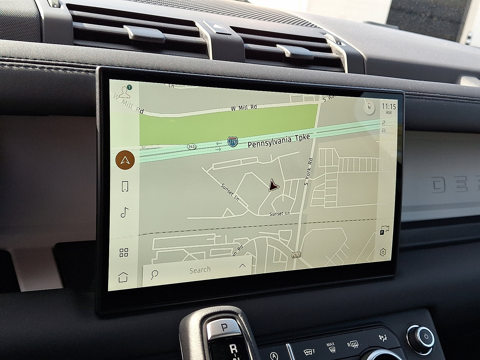 Used 2025 Land Rover Defender 110 S image 17