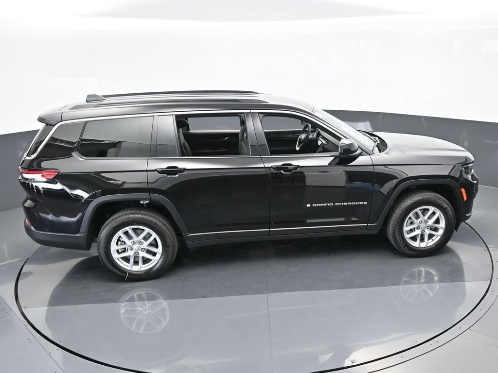 Used 2024 Jeep Grand Cherokee L Laredo w/ Luxury Tech Group I image 40