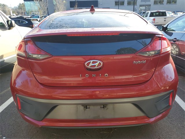 Used 2022 Hyundai Ioniq SE image 5