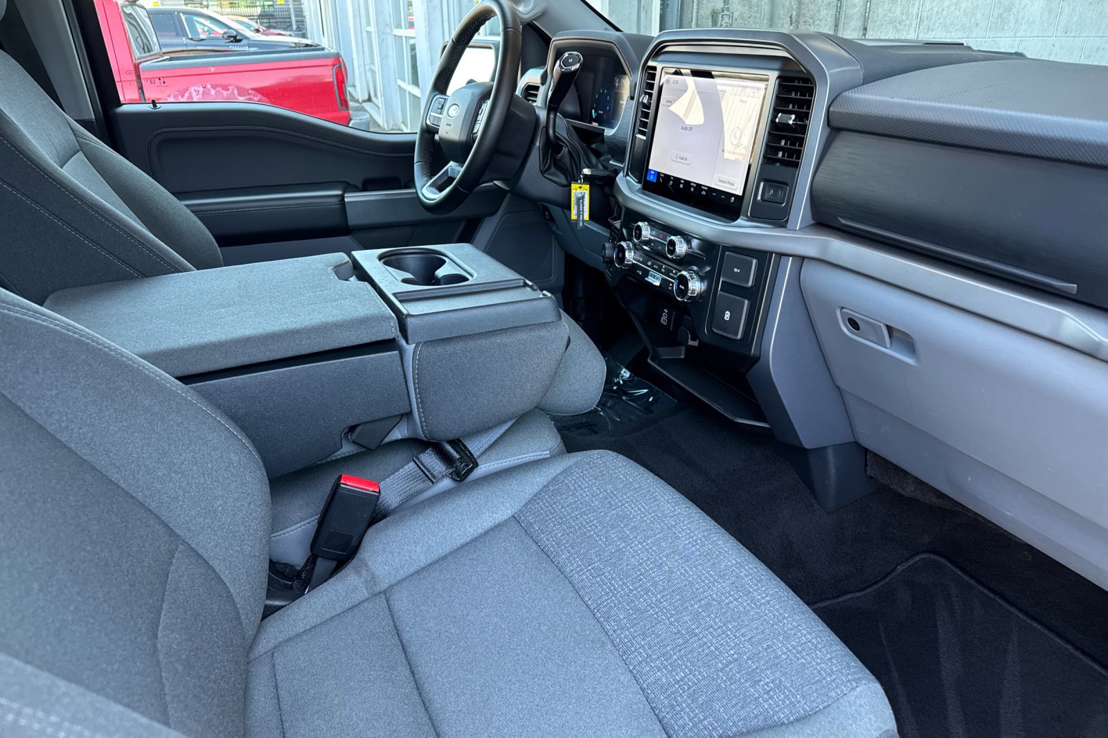 Used 2025 Ford F150 XLT w/ Equipment Group 301A Standard AWD/4WD image 15