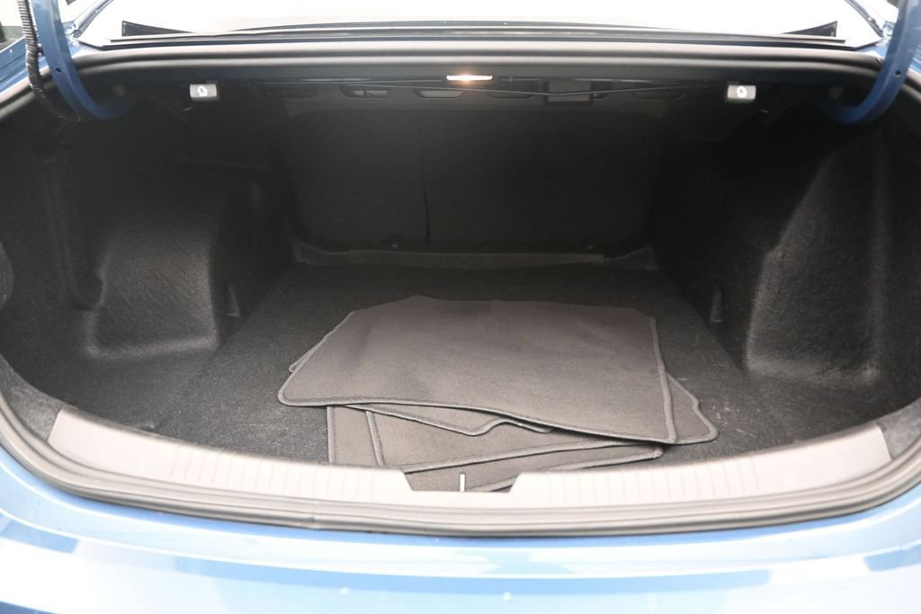 Used 2024 Chevrolet Malibu LS FWD image 19