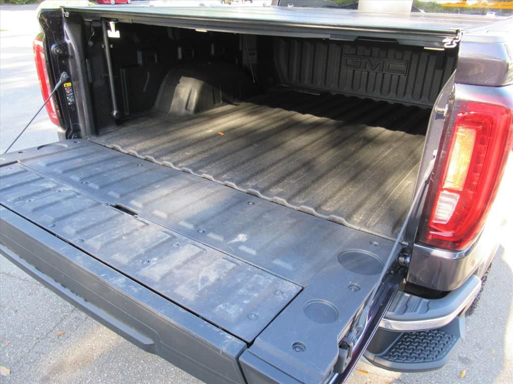 Used 2022 GMC Sierra 1500 SLT w/ SLT Premium Plus Package image 33