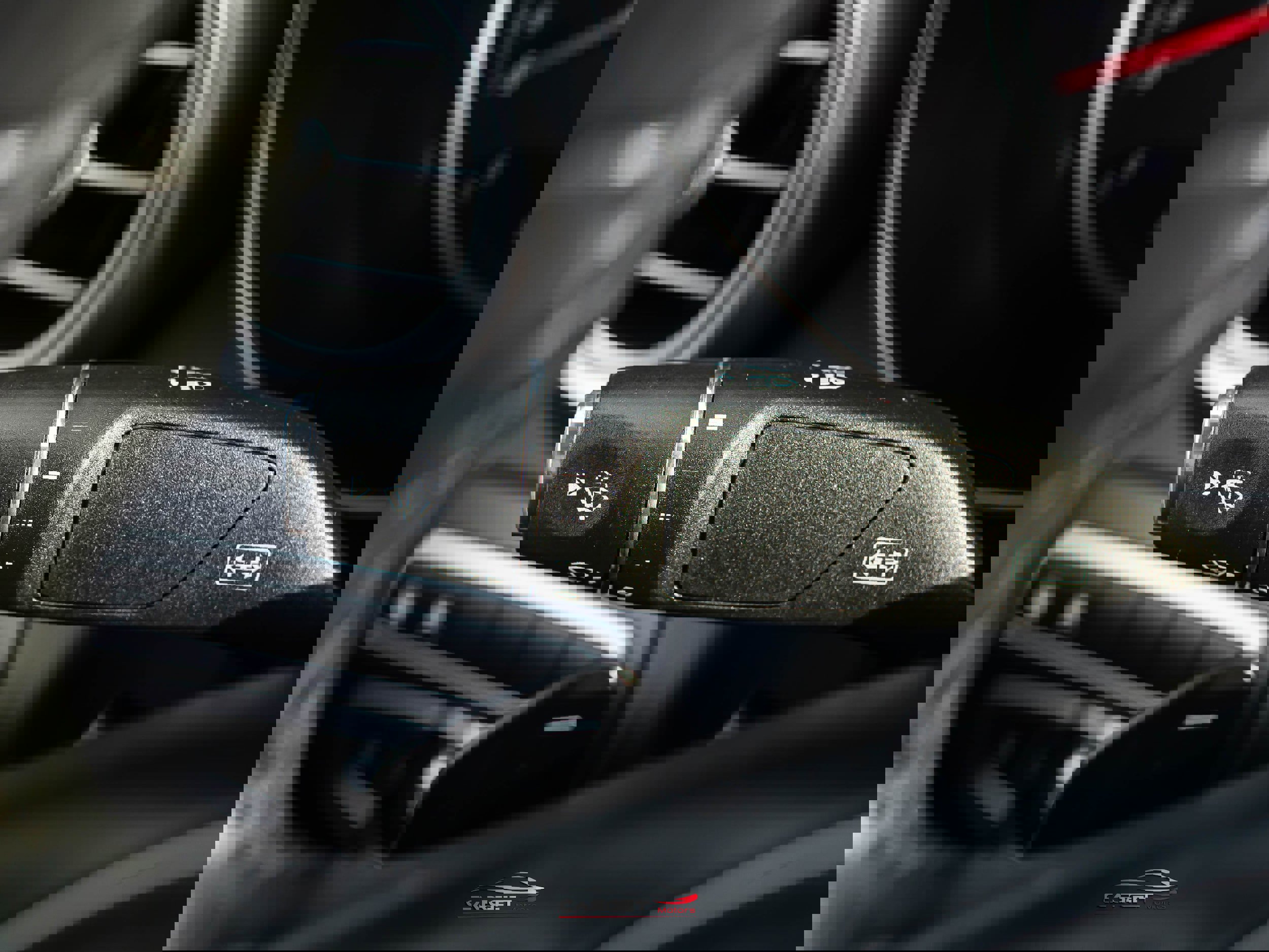 Used 2017 Mercedes-Benz GLC 300 4MATIC image 27