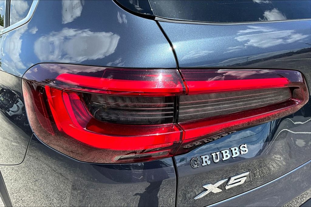 Used 2022 BMW X5 xDrive45e w/ Climate Comfort Package image 41