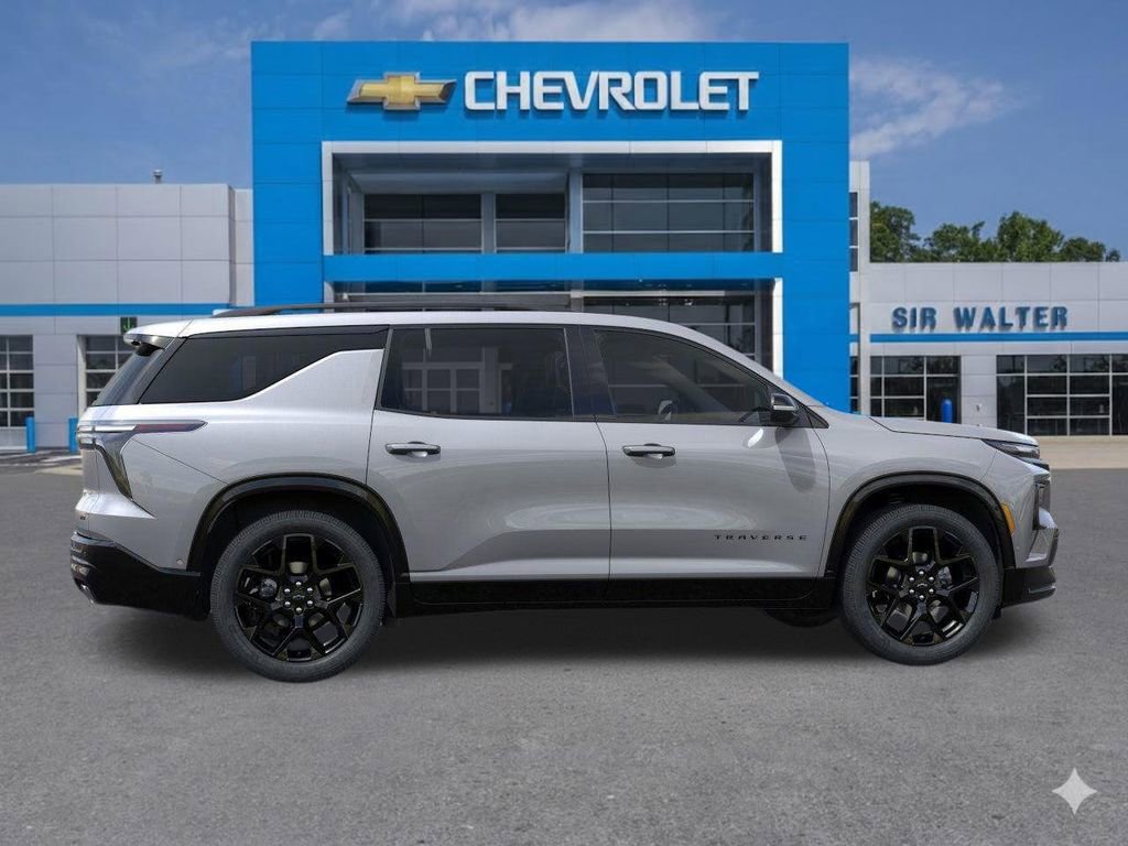 Used 2026 Chevrolet Traverse RS image 6