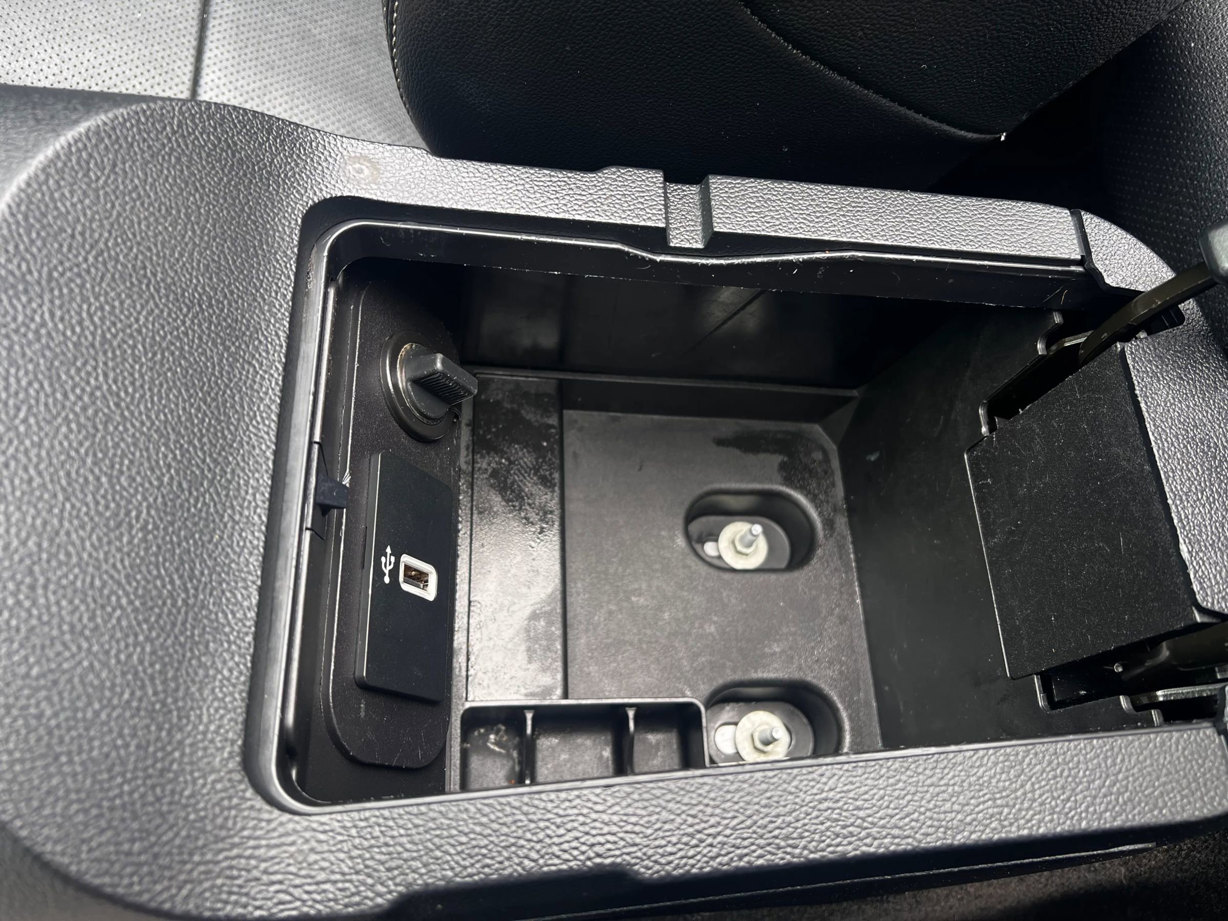 Used 2017 Ford Mustang Premium image 22