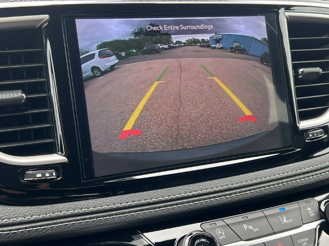 New 2027 Chrysler Pacifica Select AWD/4WD image 22