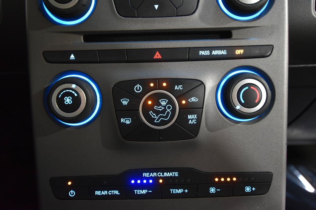 Used 2019 Ford Flex SE FWD image 21