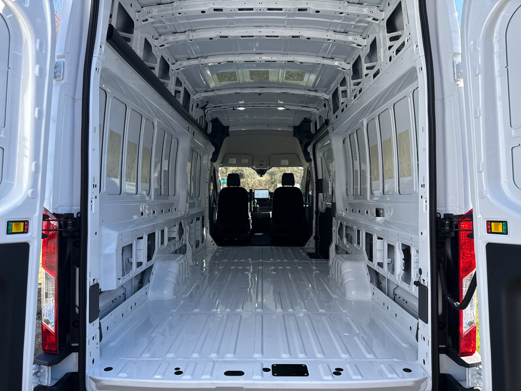 New 2026 Ford Transit 350 148 High Roof Extended RWD image 6