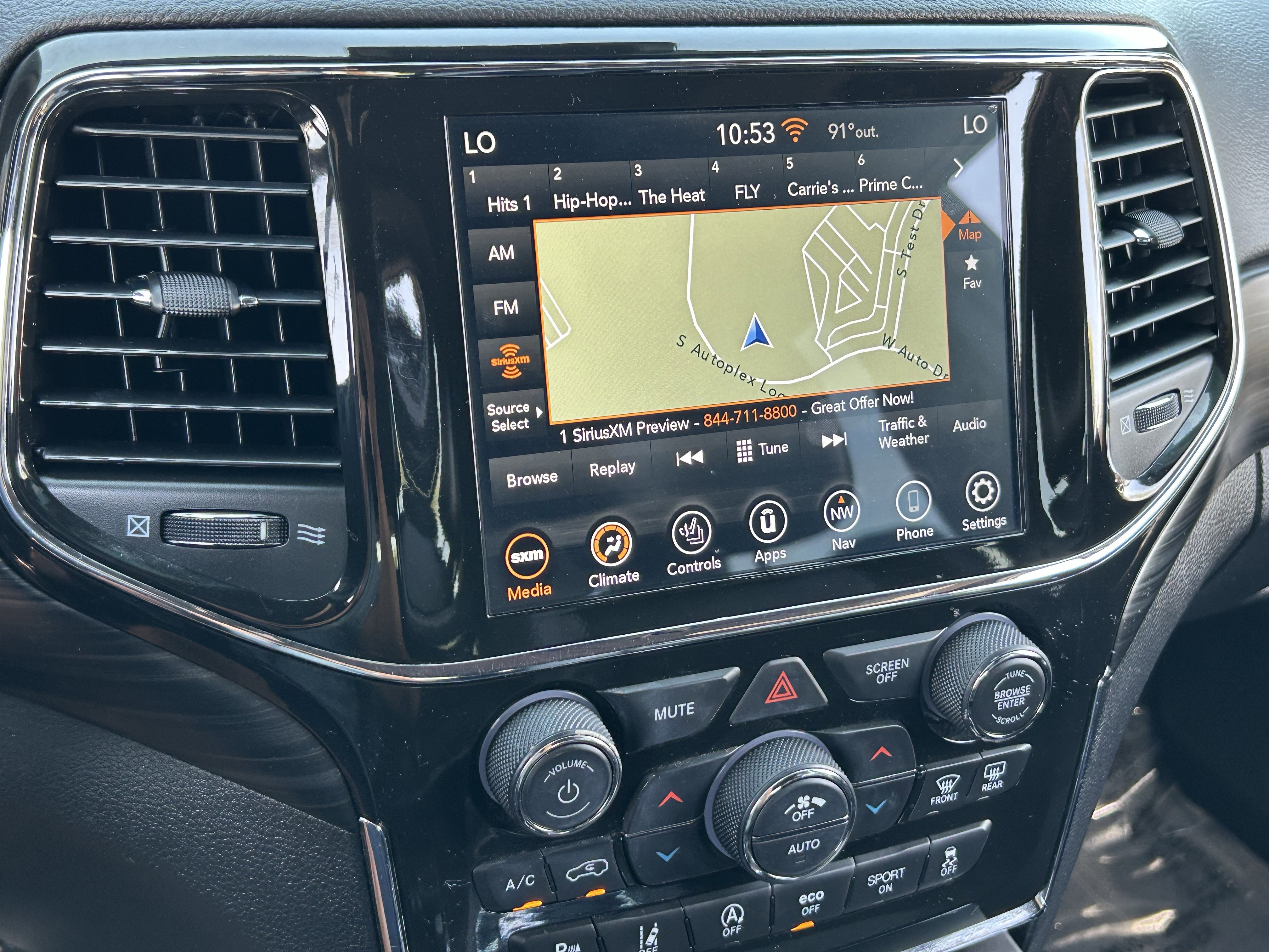 Certified 2021 Jeep Grand Cherokee Laredo X AWD/4WD image 29