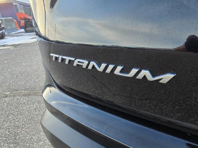 Used 2024 Ford Edge Titanium image 29