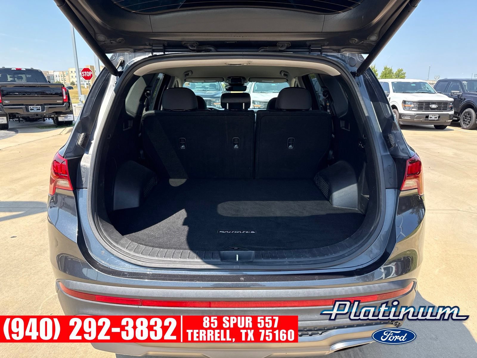 Used 2022 Hyundai Santa Fe XRT w/ Cargo Package FWD image 5