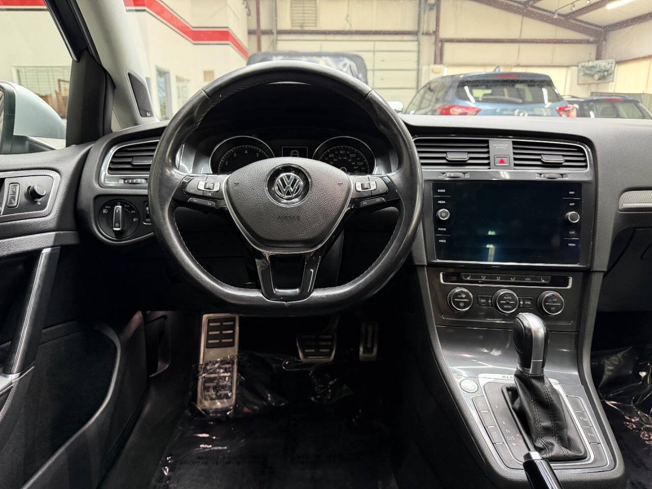 Used 2018 Volkswagen Golf Alltrack AWD/4WD image 21