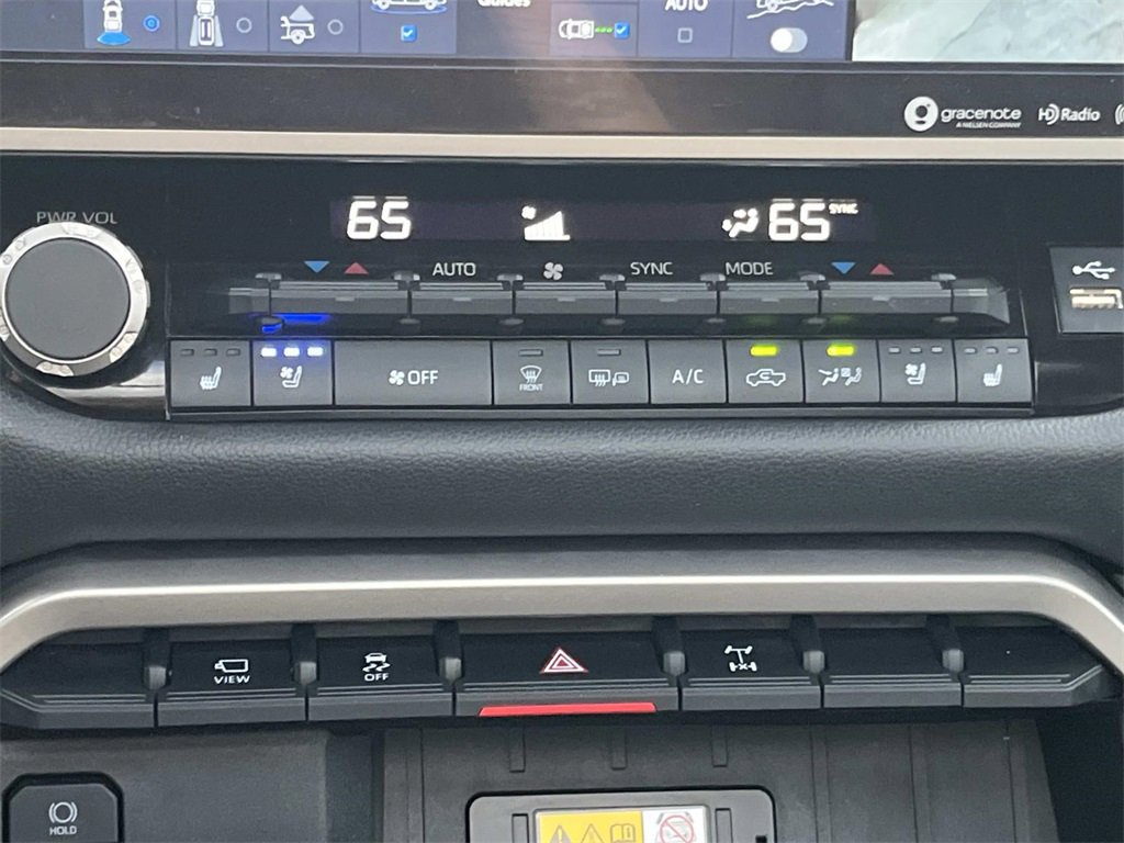 Used 2024 Toyota Tundra Limited w/ TRD Off-Road Package image 22