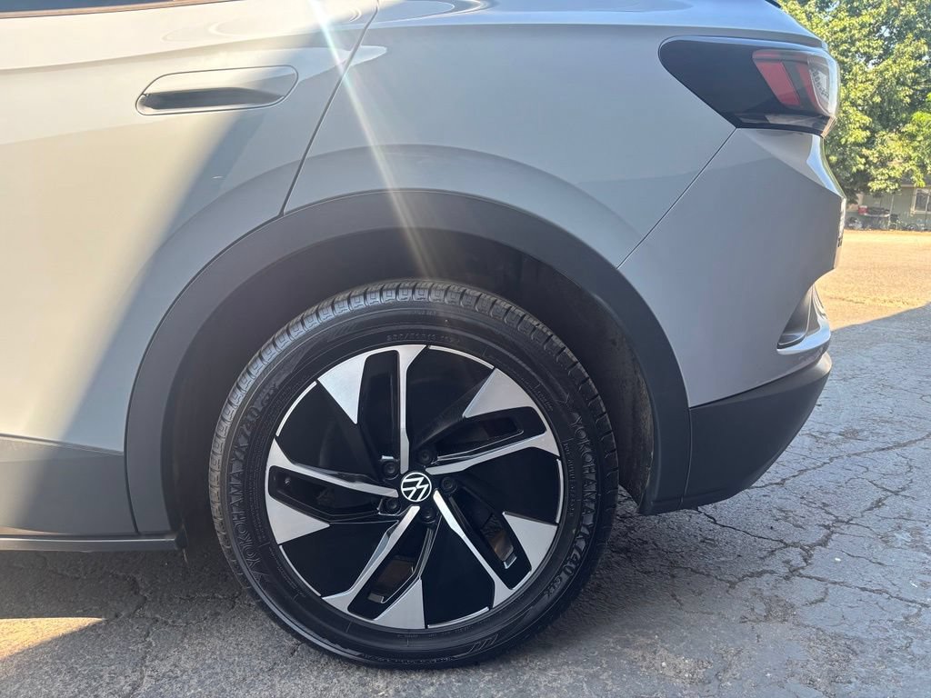 Used 2022 Volkswagen ID.4 Pro AWD/4WD image 9