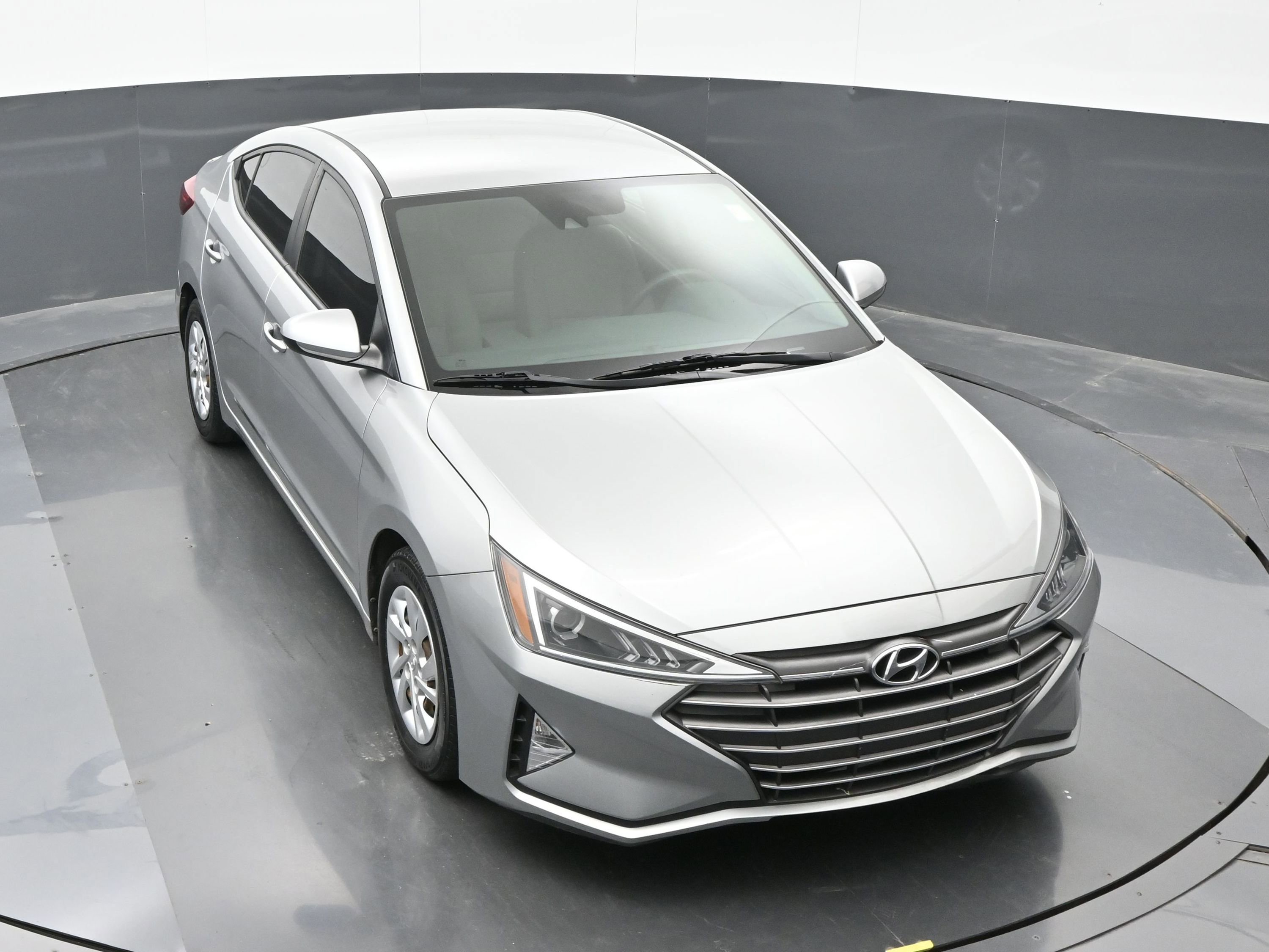 Used 2020 Hyundai Elantra SE image 40