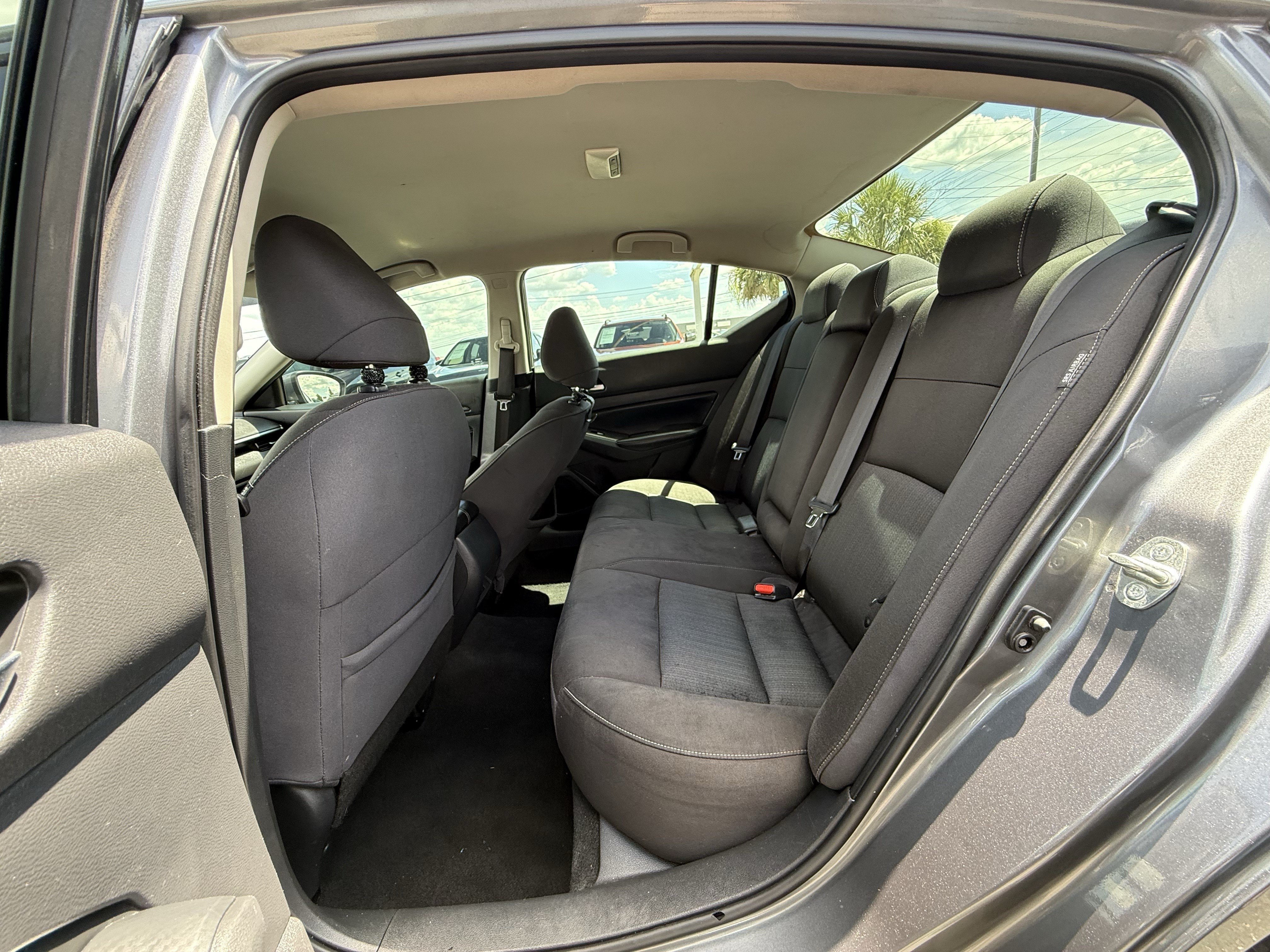 Used 2020 Nissan Altima 2.5 S FWD image 4