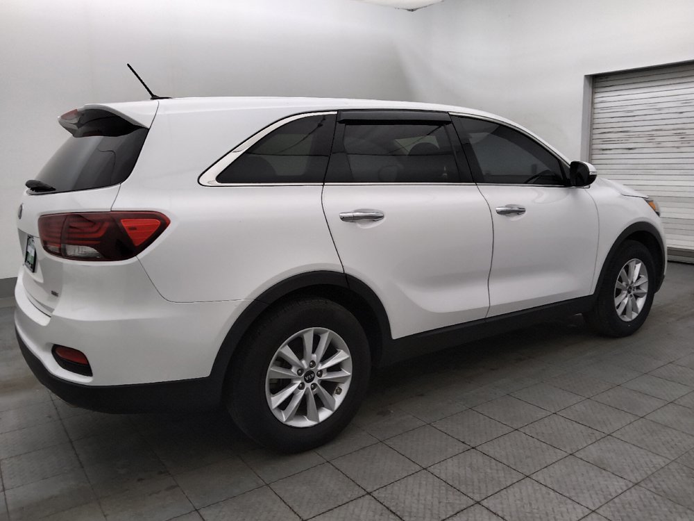 Used 2020 Kia Sorento LX FWD image 10