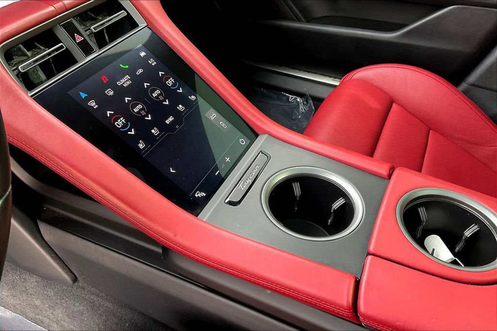 Used 2020 Porsche Taycan 4S image 18
