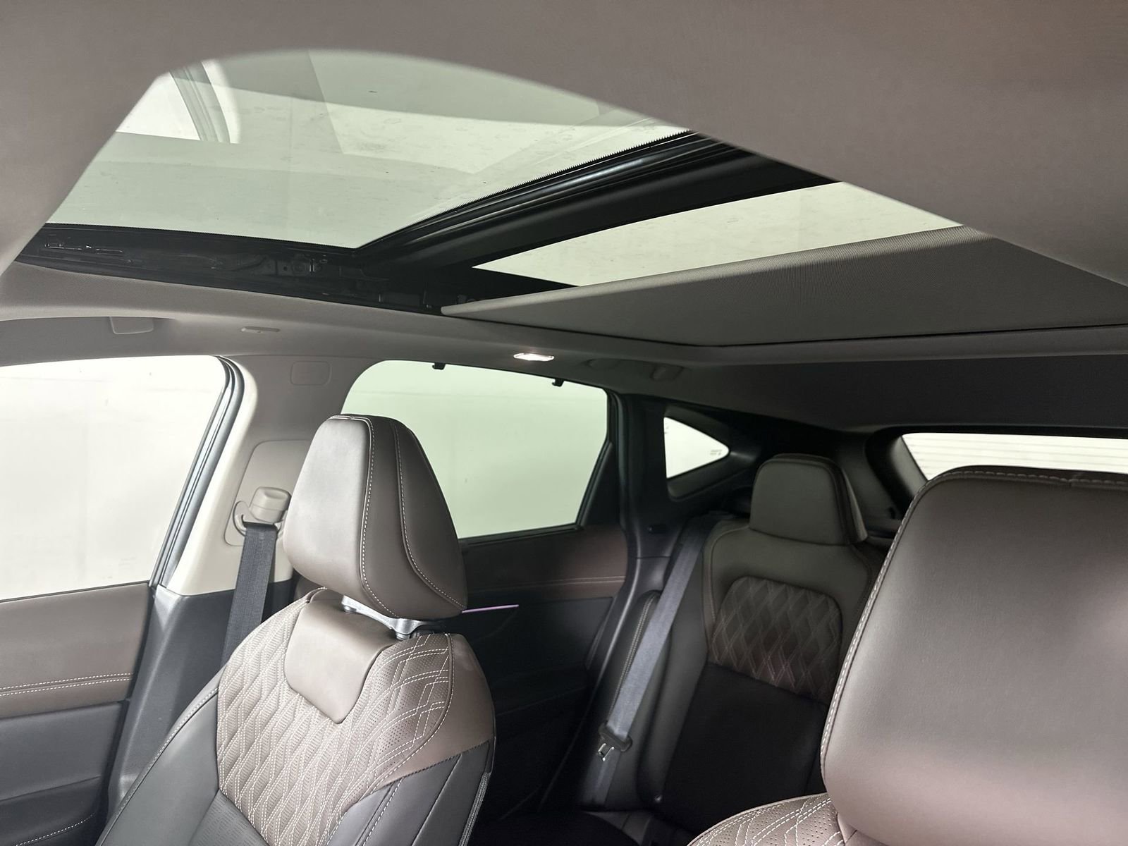 New 2025 Nissan Murano Platinum w/ Cargo Package AWD/4WD image 22