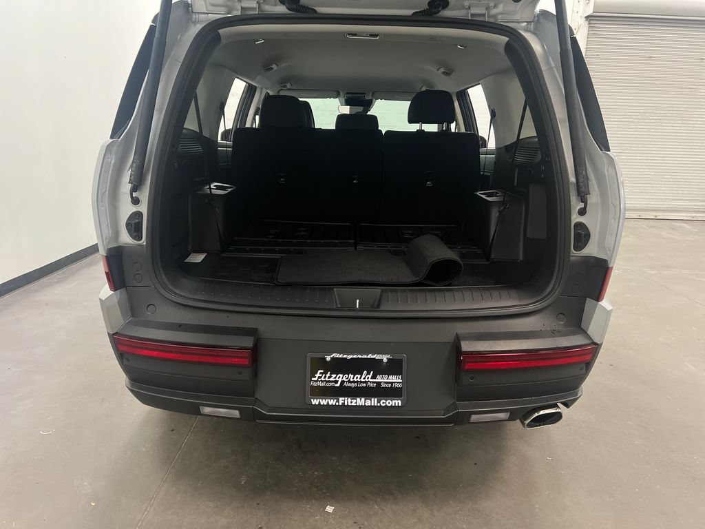 Used 2026 Hyundai Santa Fe SE FWD image 25