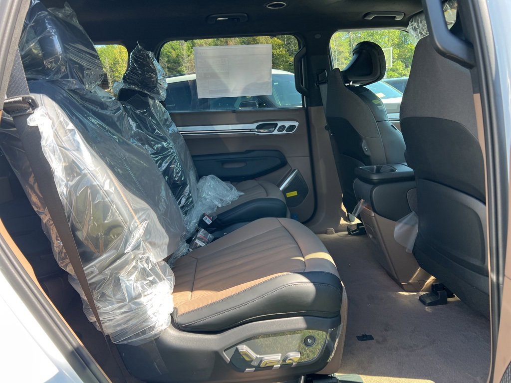 New 2026 Kia EV9 GT-Line image 13