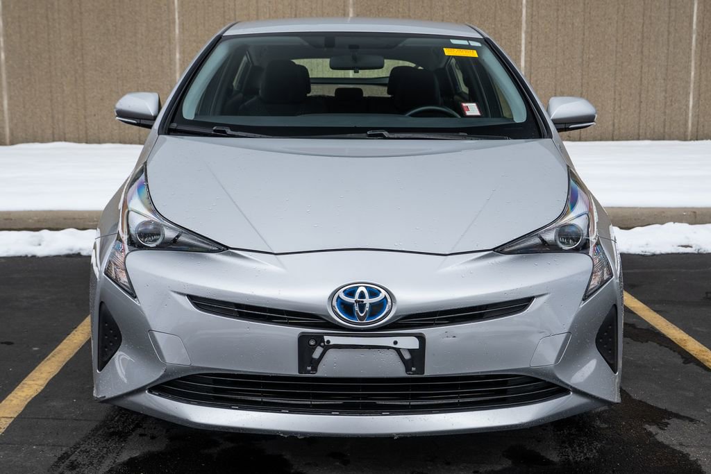 Used 2016 Toyota Prius Three image 3