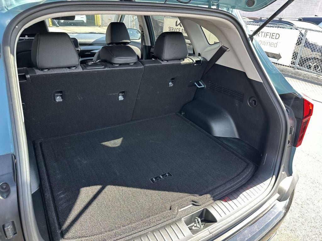 Certified 2025 Kia Seltos S AWD/4WD image 12