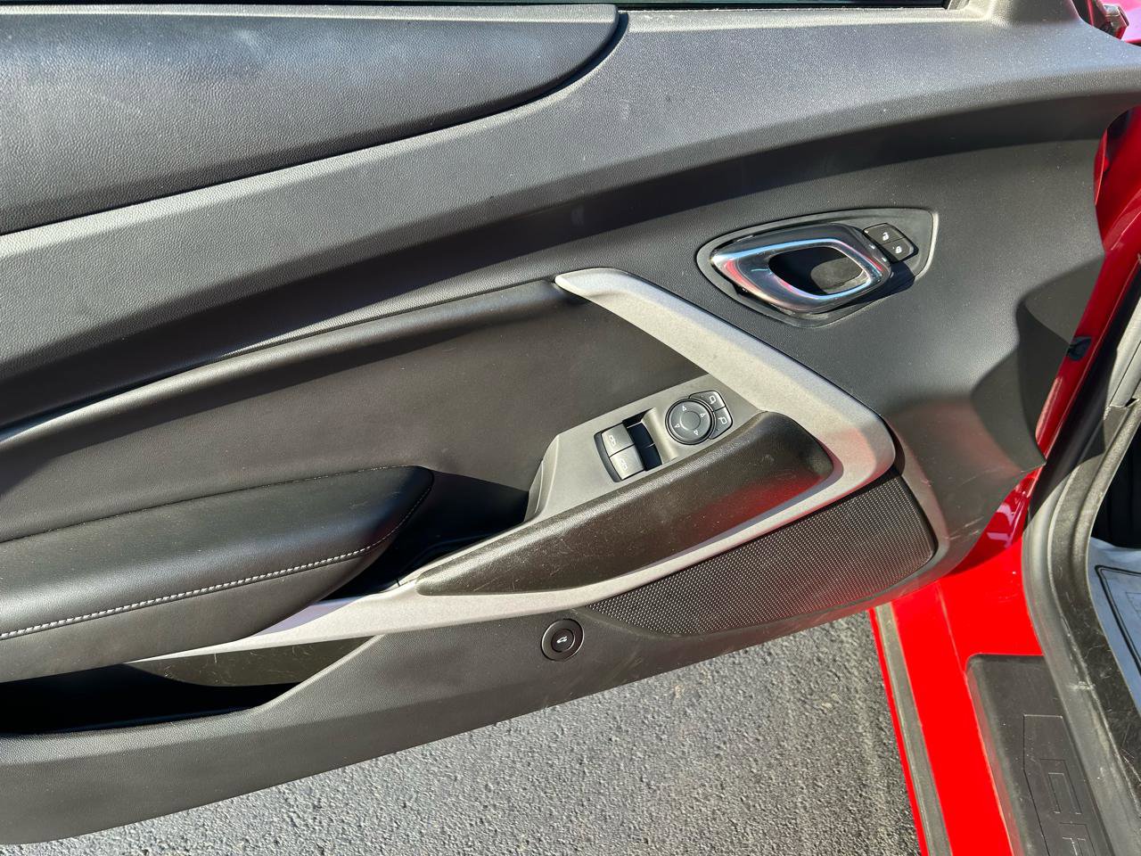 Used 2021 Chevrolet Camaro LS RWD image 10