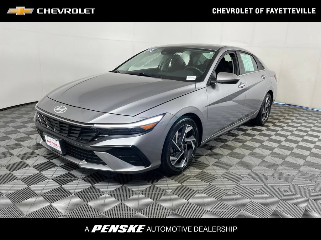 Used 2025 Hyundai Elantra SEL