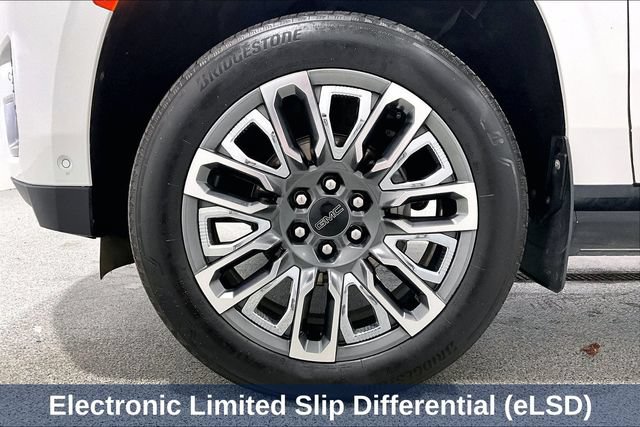 Used 2024 GMC Yukon XL Denali Ultimate AWD/4WD image 45